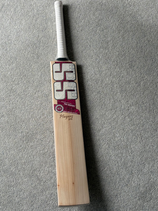 SS Ton Players Pro Tim Seifert Cricket Bat (2lb 9oz)
