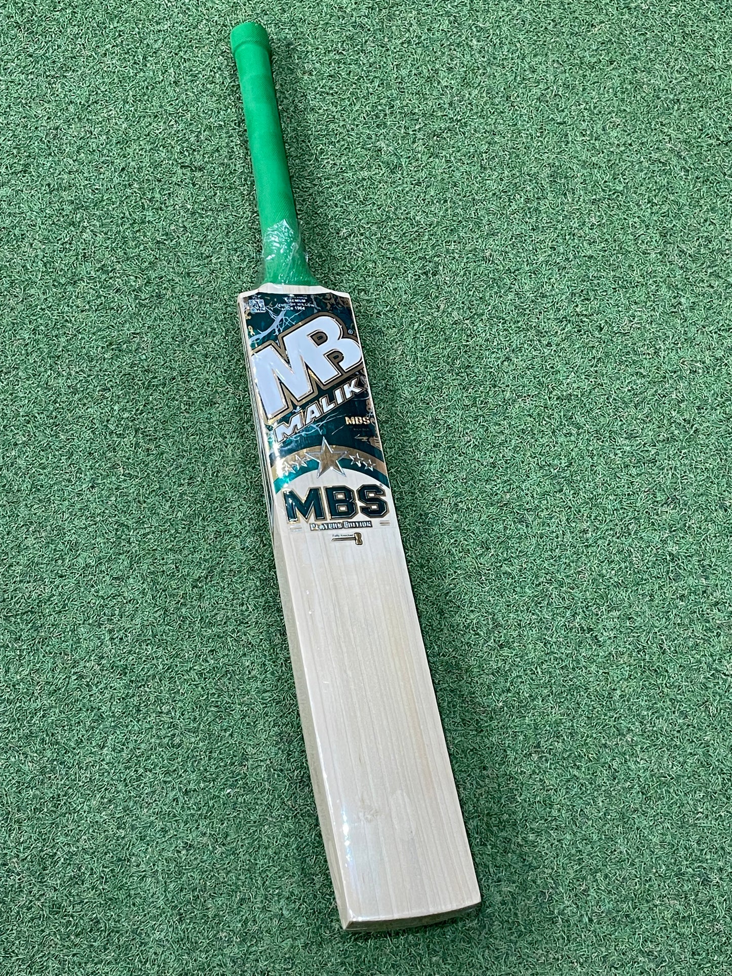 MB Malik MBS Players Edition Cricket Bat (2lb 9oz)