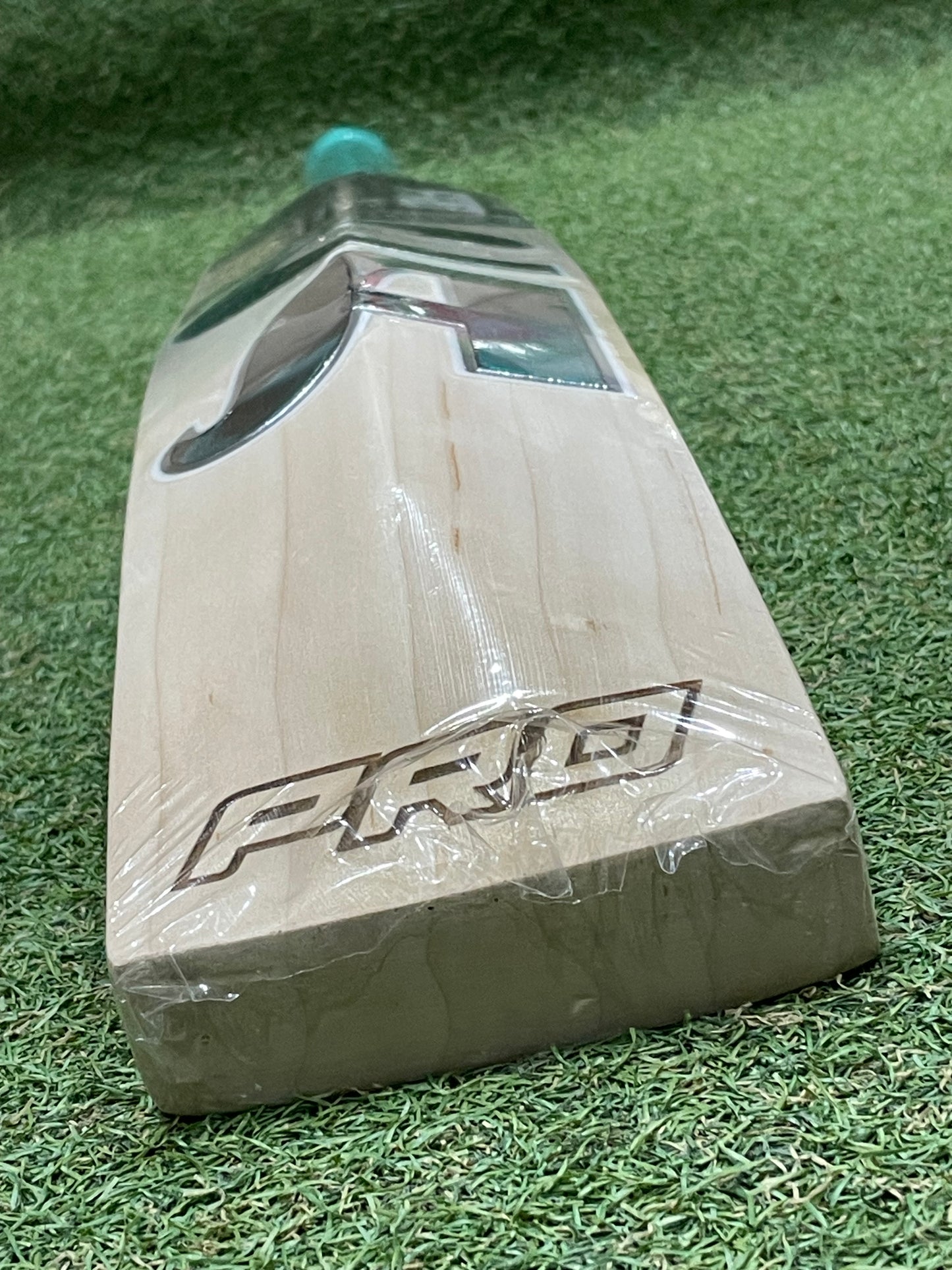 CA Pro 10000 Cricket Bat (2lb 10oz)