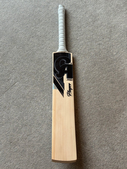 CA Pro Blackout Players Cricket Bat (2lb 10oz)