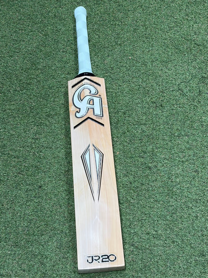 CA JR20 Butterfly Cricket Bat (2lb 9oz)