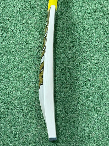 MB Malik 60th Anniversary Cricket Bat (2lb 10oz)