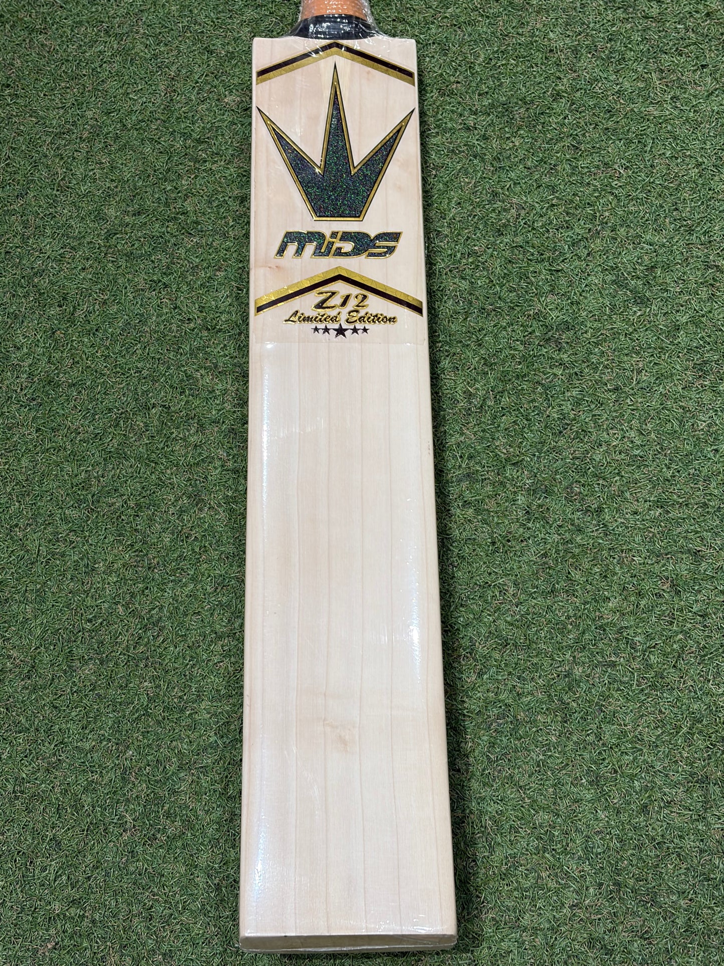 MIDS Z12 Limited Edition Cricket Bat (2lb 11oz)
