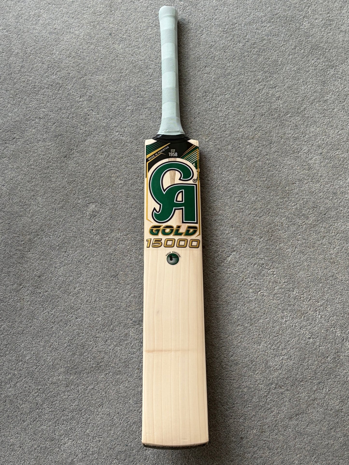 CA Gold 15000 Cricket Bat (2lb 6oz)