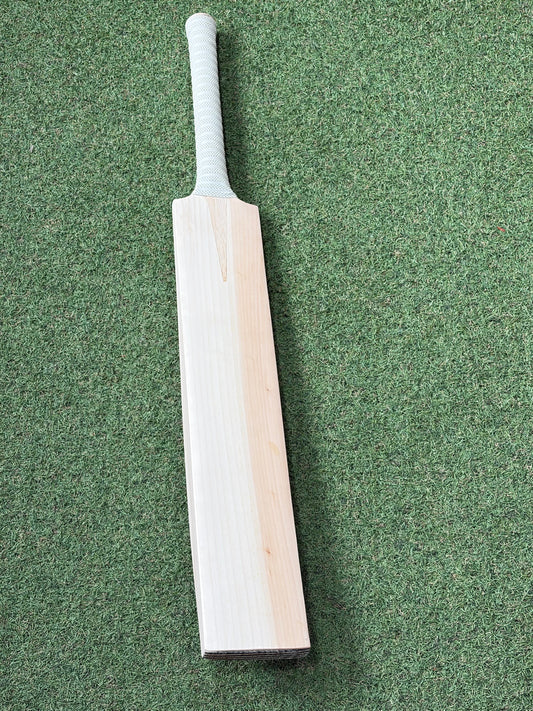 CA Plain Cricket Bat (2lb 7oz)