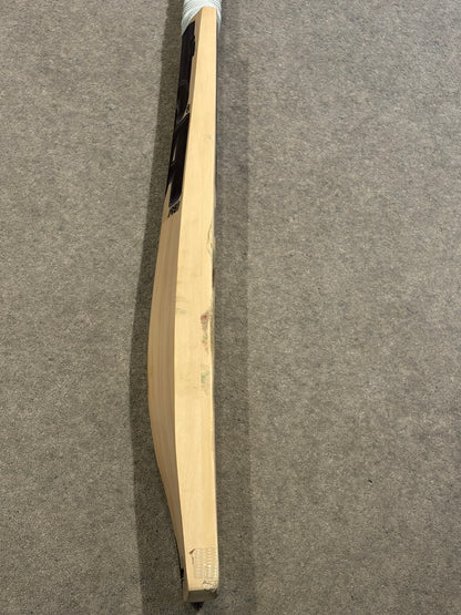 Used CA Blackout Players Cricket Bat (2lb 10oz)