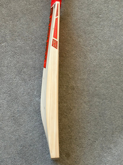Infinity Performance Cricket Bat (2lb 9oz)