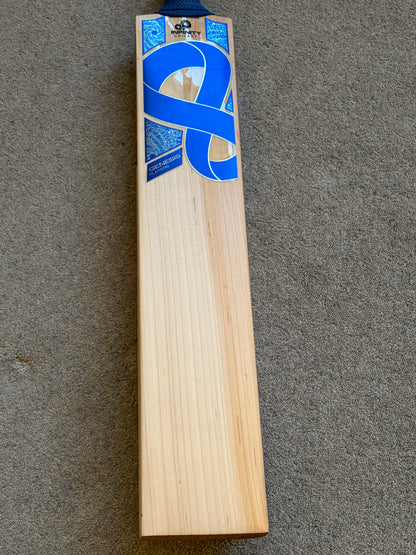Infinity Genesis Players Cricket Bat (2lb 10oz)