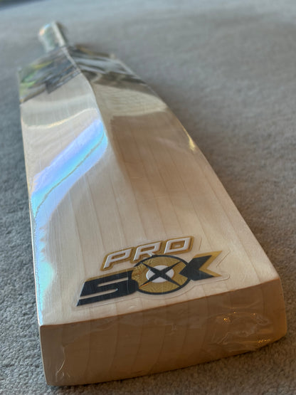 CA Pro 50k Cricket Bat (2lb 9oz)