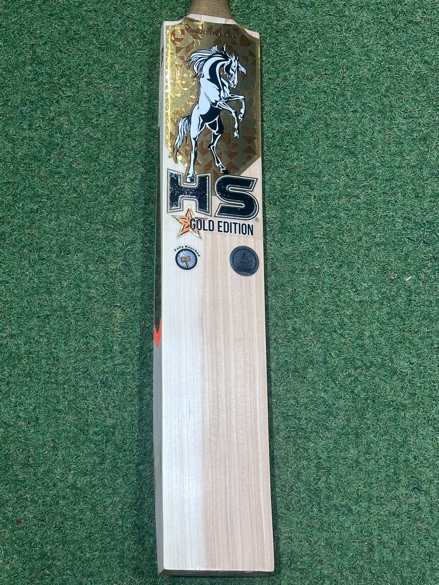 HS Gold Edition Cricket Bat (2lb 8oz)