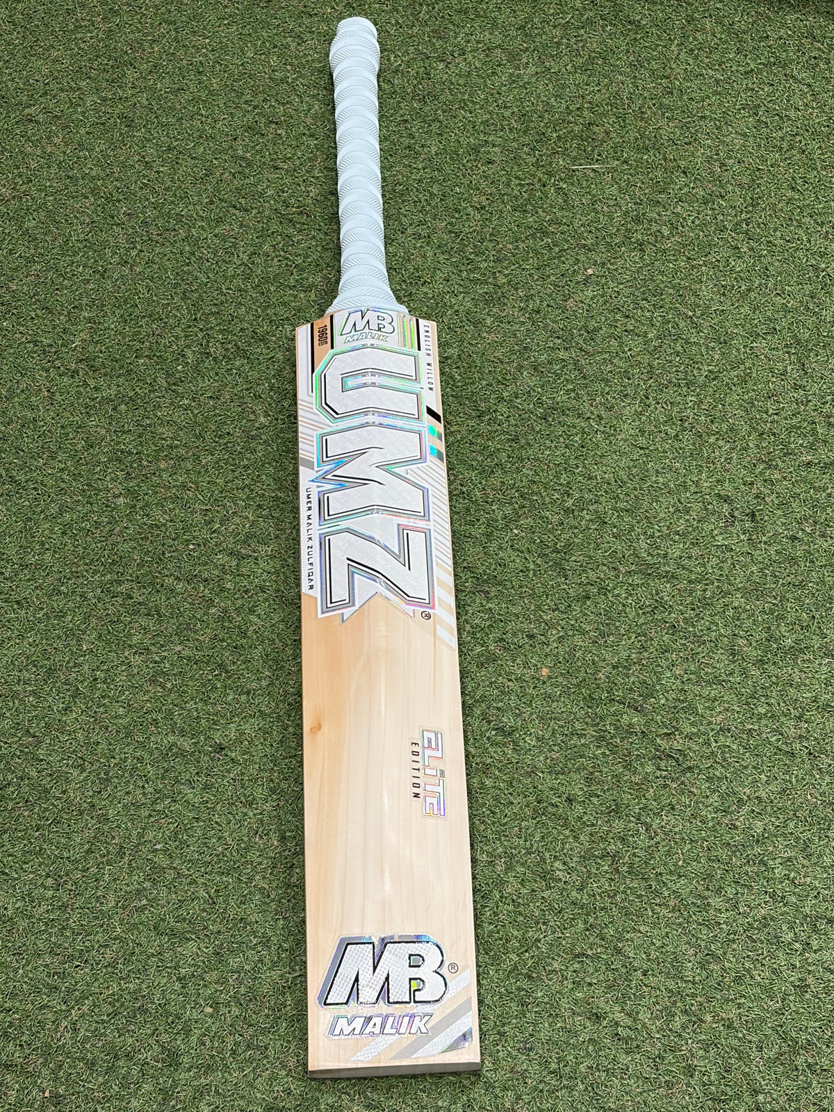 MB Malik Elite Edition Cricket Bat (2lb 9oz)