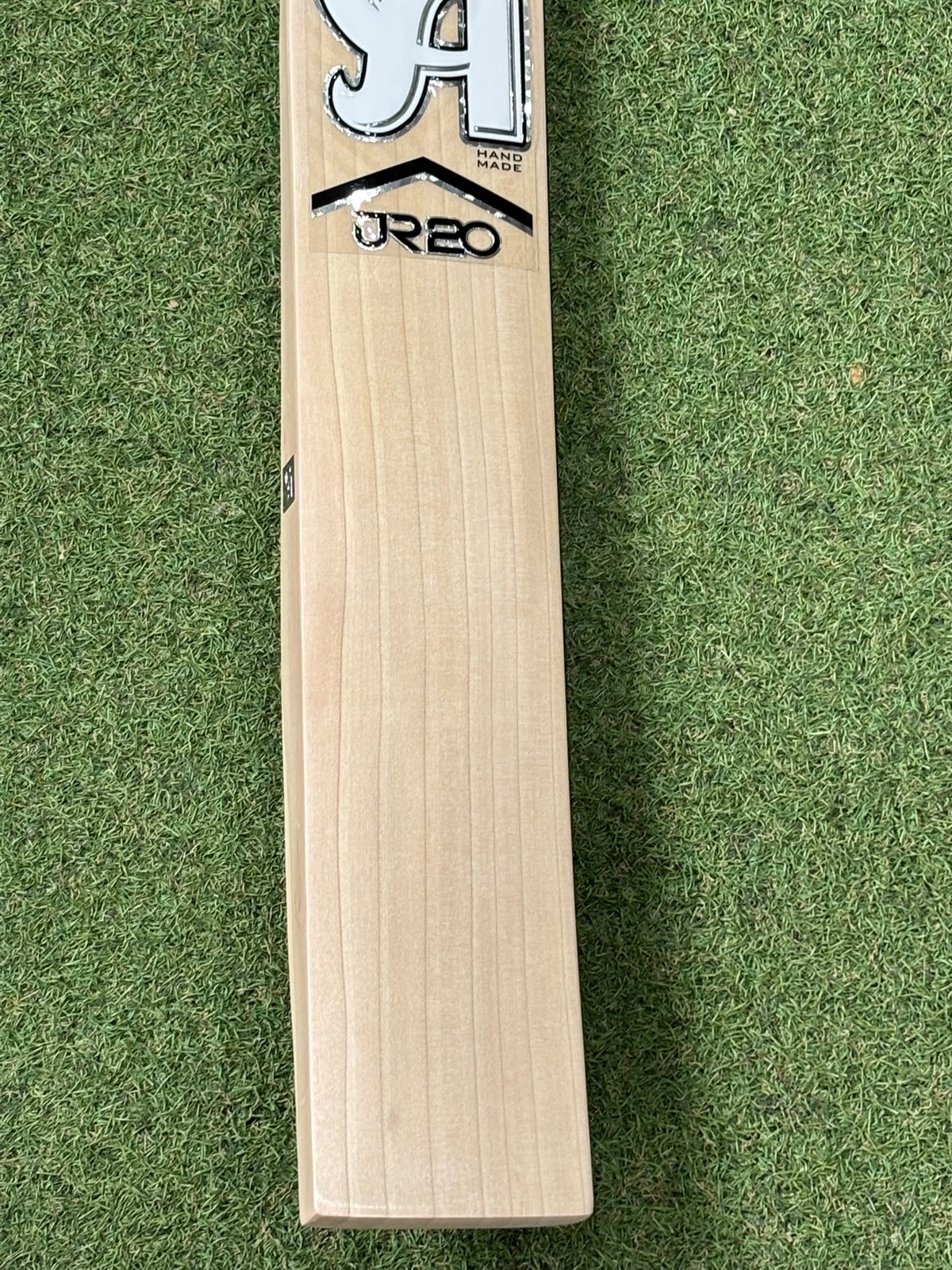 CA JR20 Players Harrow Junior Cricket Bat (2lb 4oz)