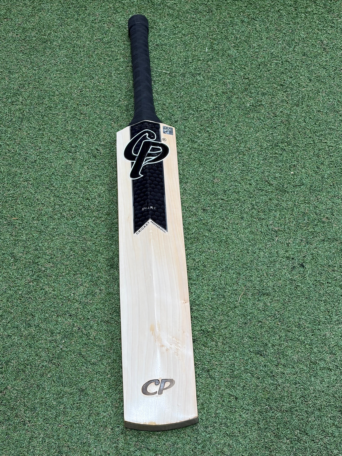 CP Pure Black Edition Cricket Bat (2lb 9oz)