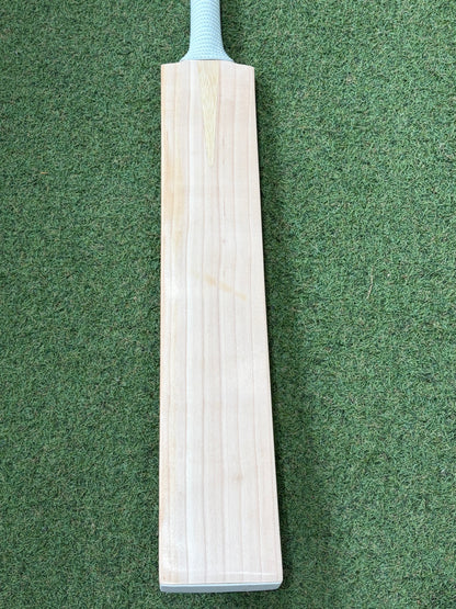 CP Plain Cricket Bat (2lb 9oz)