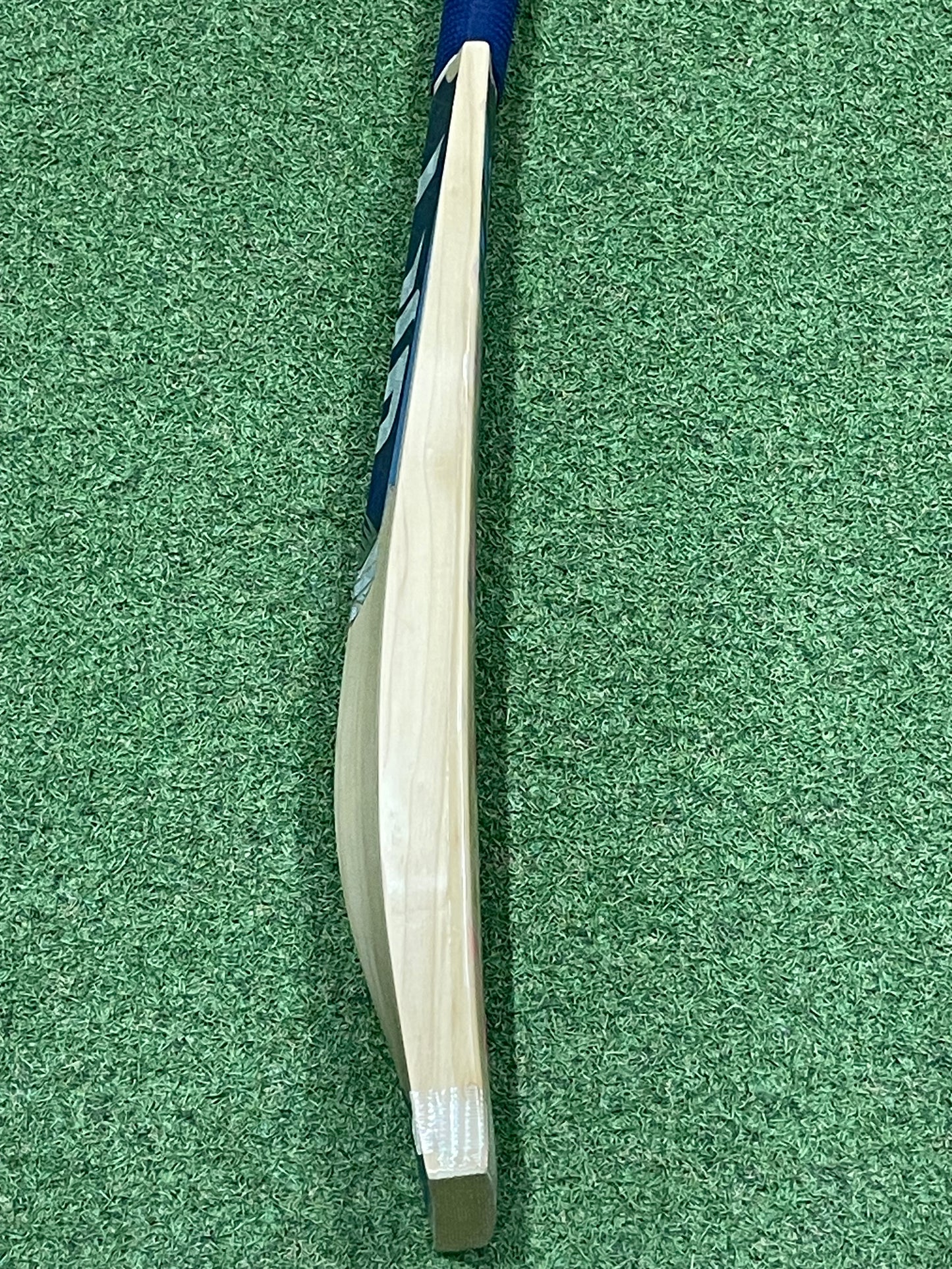 Used Cricket Station Speranza Cricket Bat (2lb 11oz)