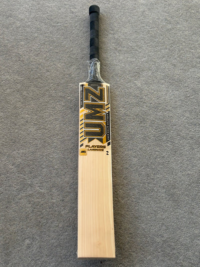 MB Malik UMZ Players Laminate (Double Wood) Cricket Bat (2lb 9oz)