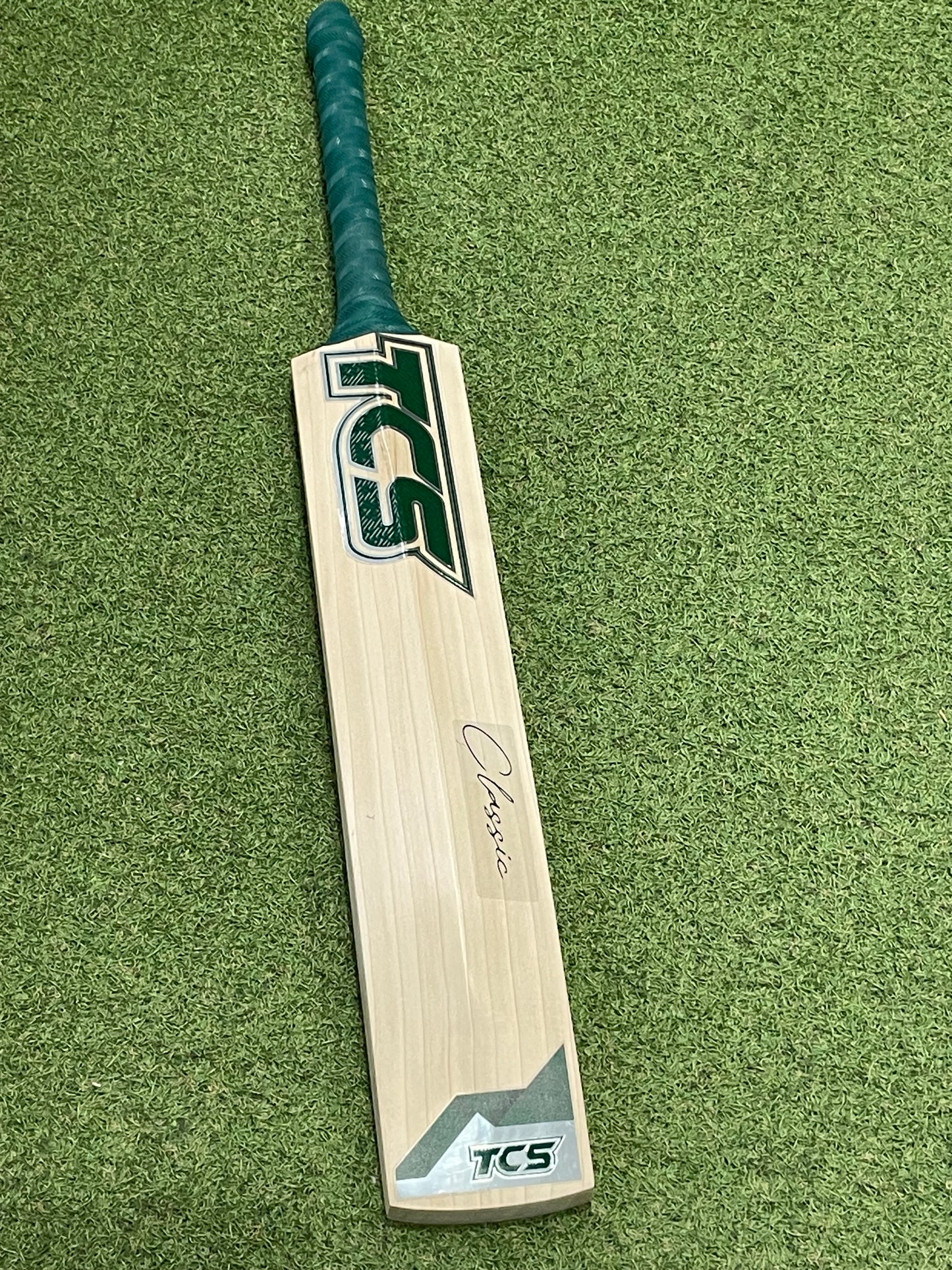 TCS Classic Cricket Bat (2lb 9oz)