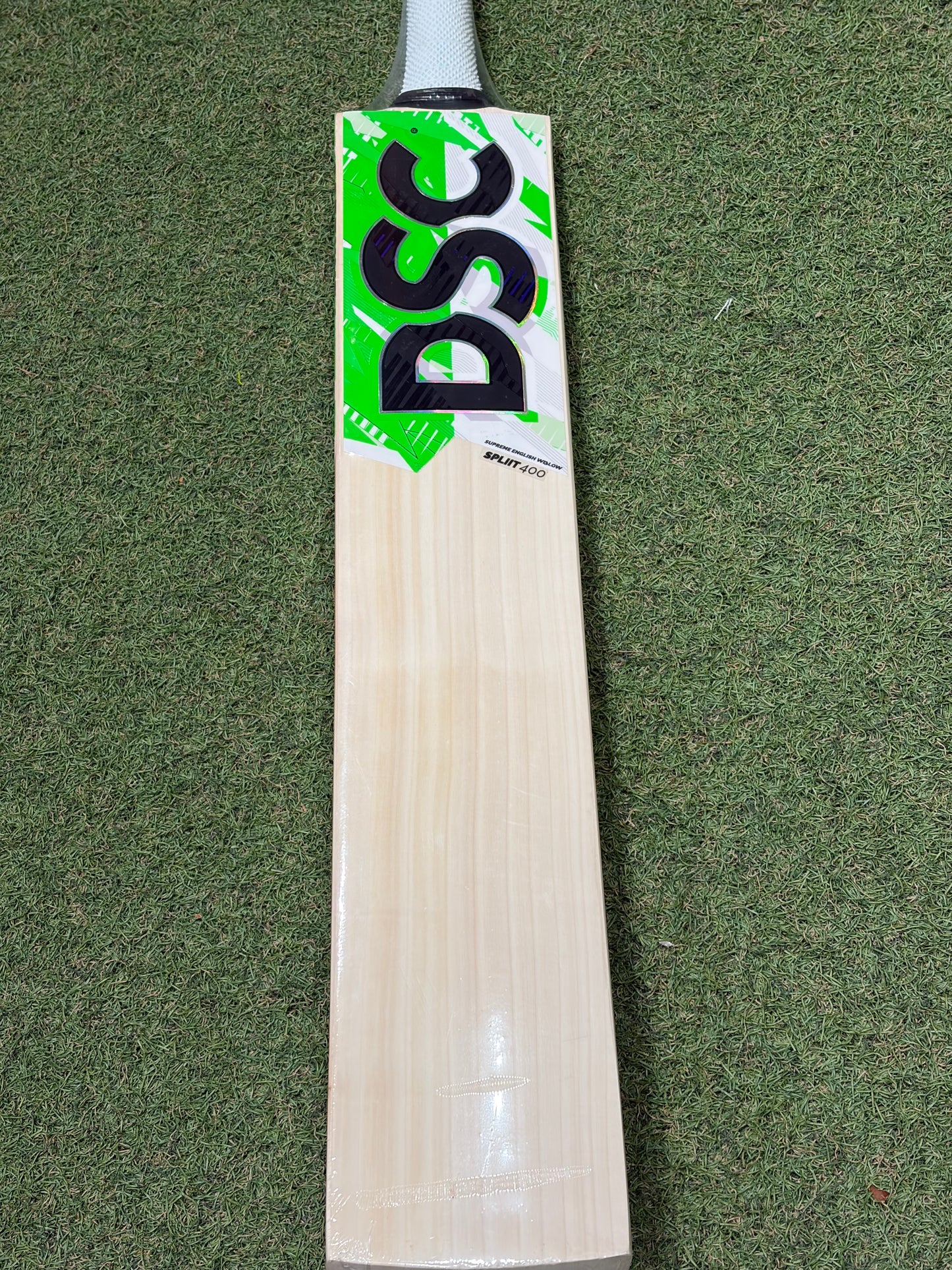DSC Split 400 Cricket Bat (2lb 8oz)