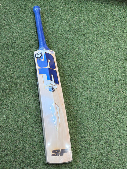 SF Magnum Icon Cricket Bat (2lb 8oz)