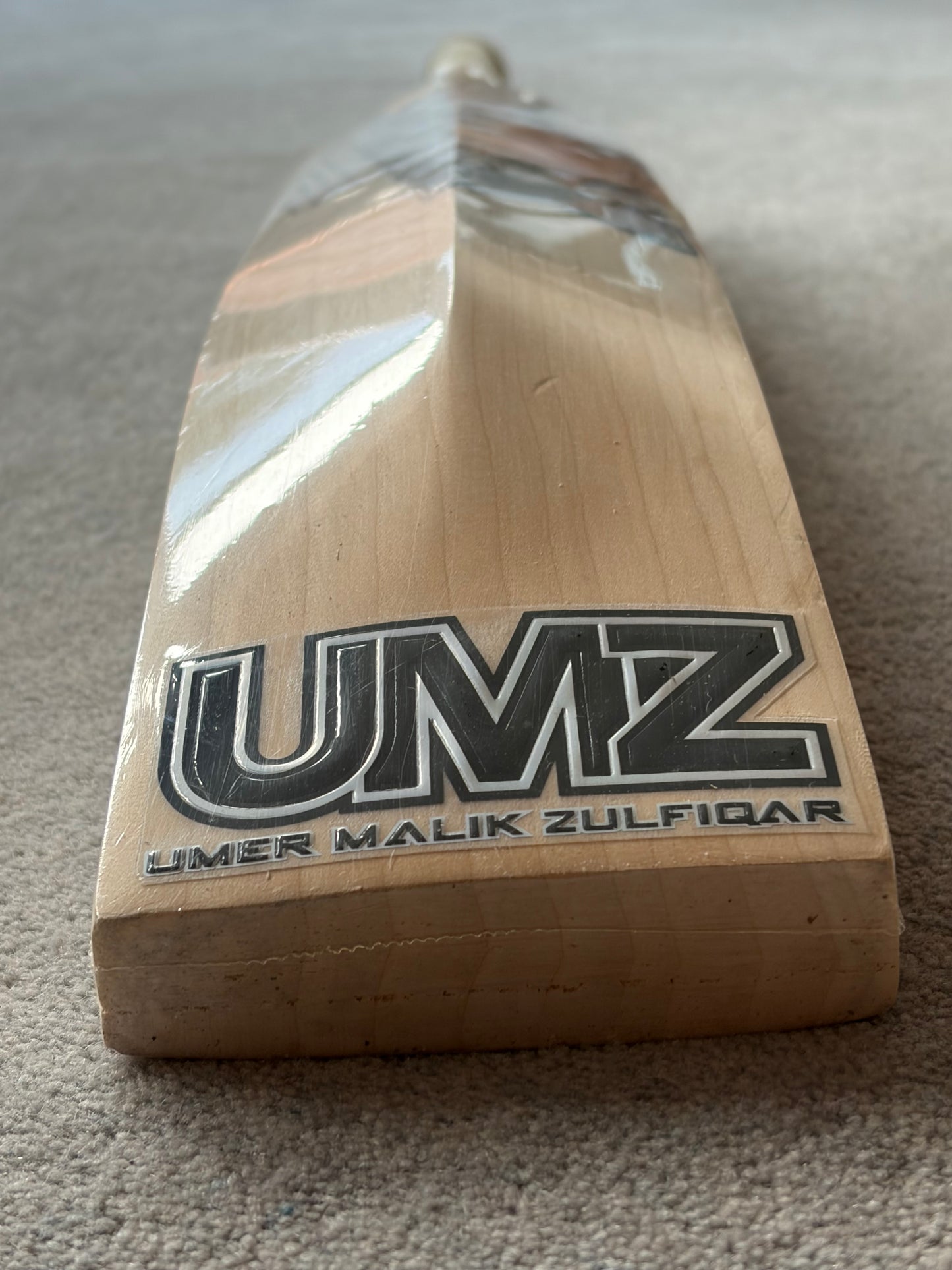MB Malik Game Changer Players Cricket Bat (2lb 9oz)
