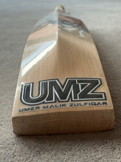 MB Malik Game Changer Players Cricket Bat (2lb 9oz)