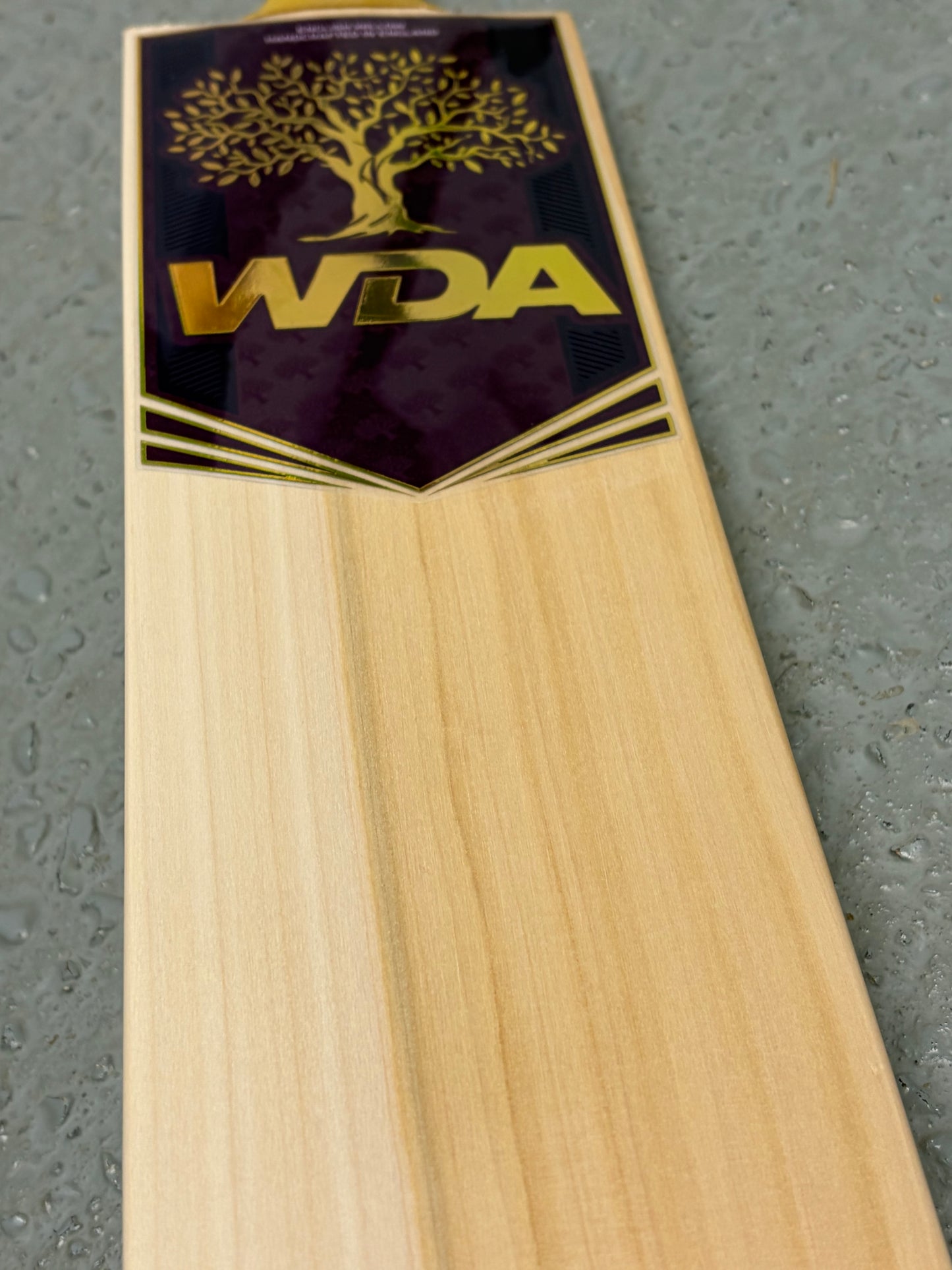 WDA Grade 1 Blue Willow Cricket Bat (2lb 10oz)