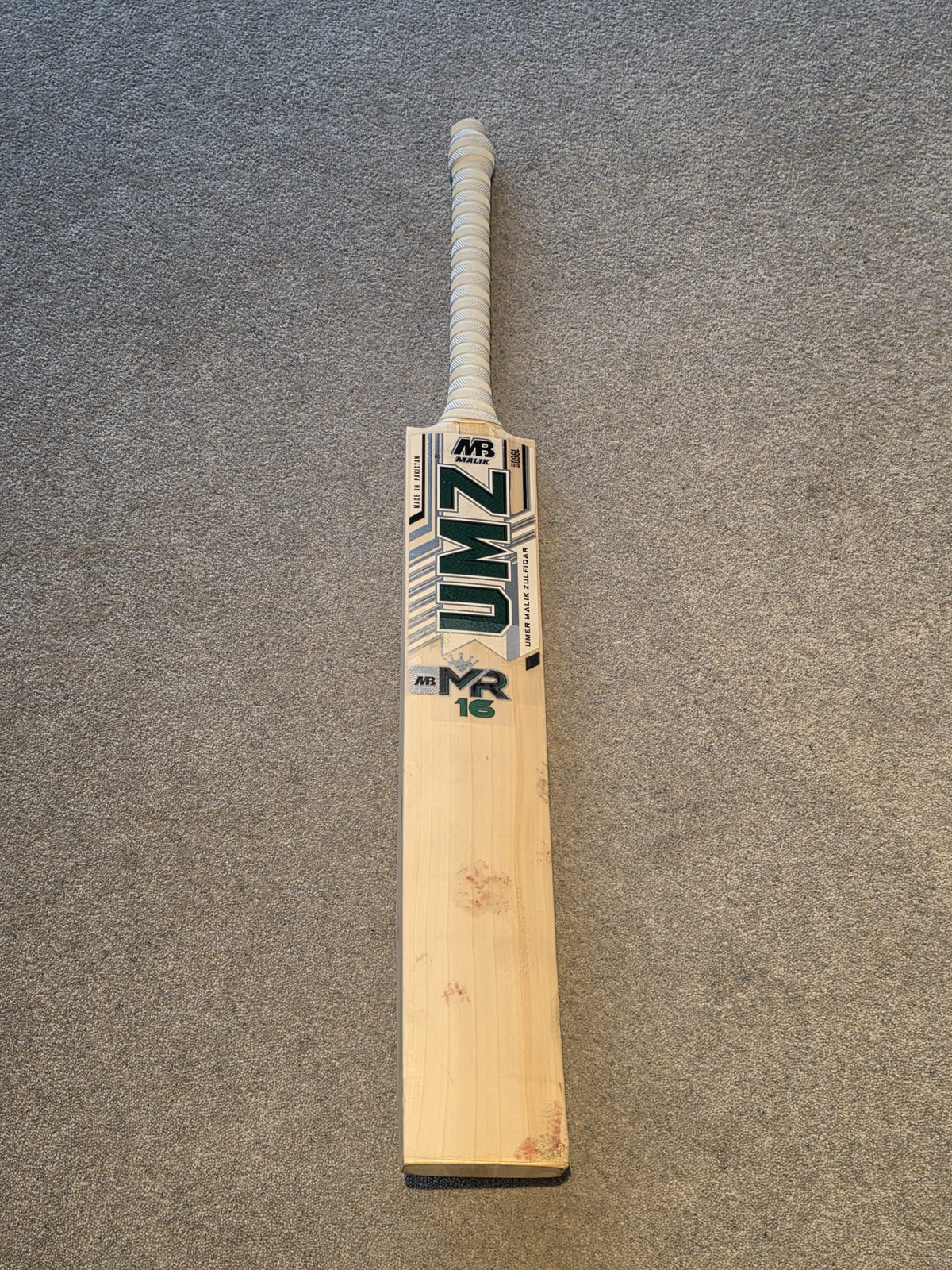 Used MB Malik Mohammed Rizwan Players Cricket Bat (2lb 10oz)