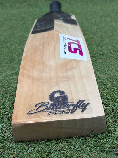 CA Blackout Butterfly Cricket Bat (2lb 10oz)