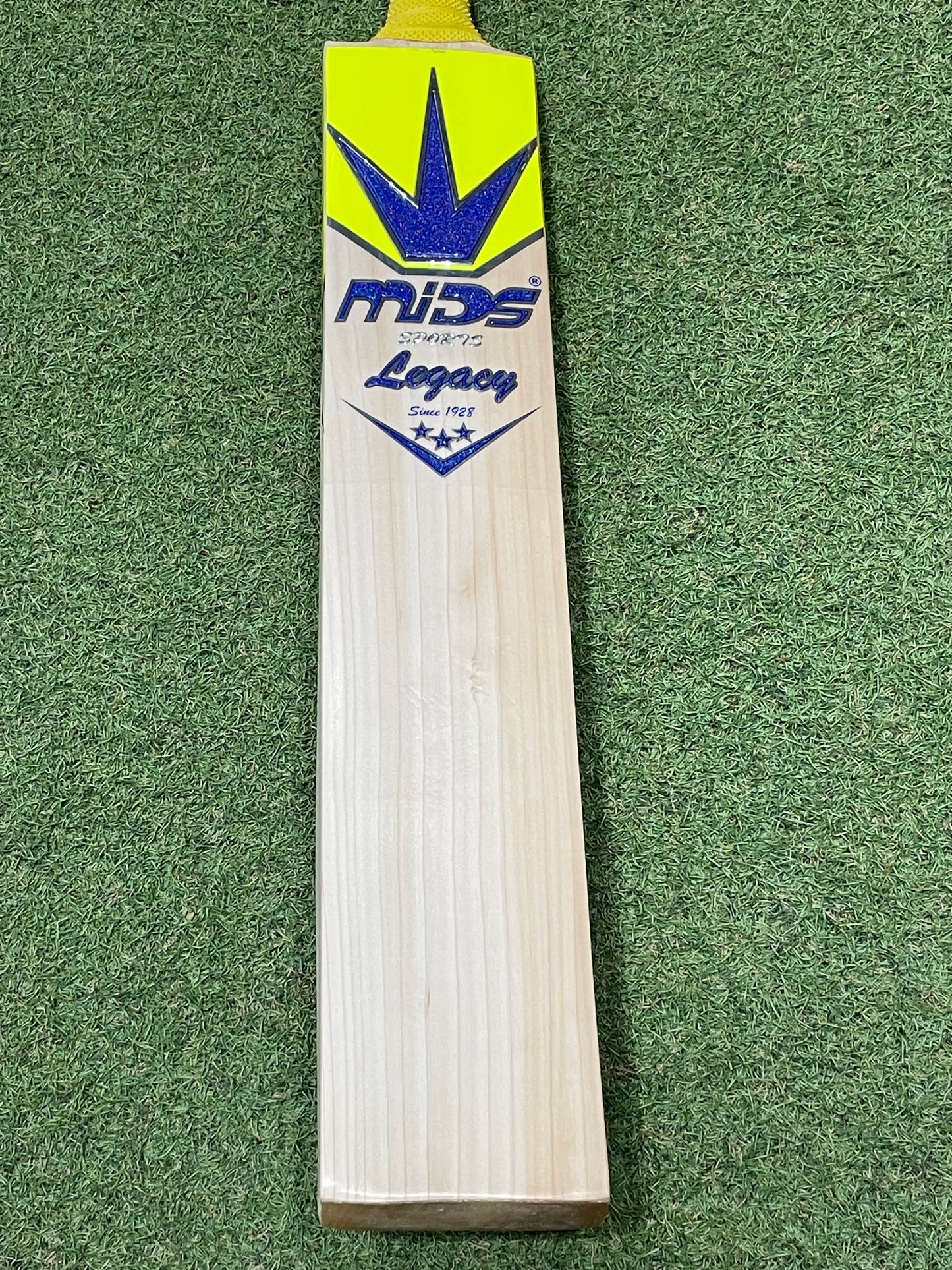 MIDS Legacy 3 Star Cricket Bat (2lb 9oz)