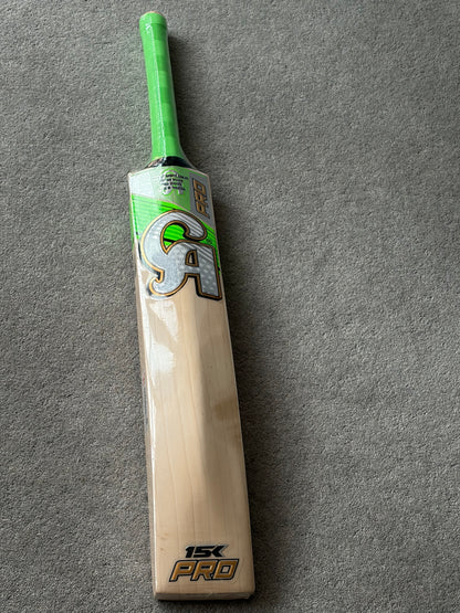 CA Pro 15k Cricket Bat (2lb 9oz)