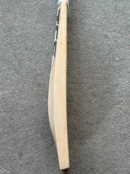 TCS Silver Edition Cricket Bat (2lb 7oz)