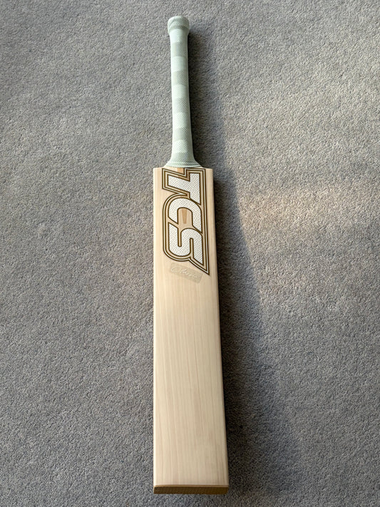 TCS Classic SB LH Cricket Bat (2lb 10oz)