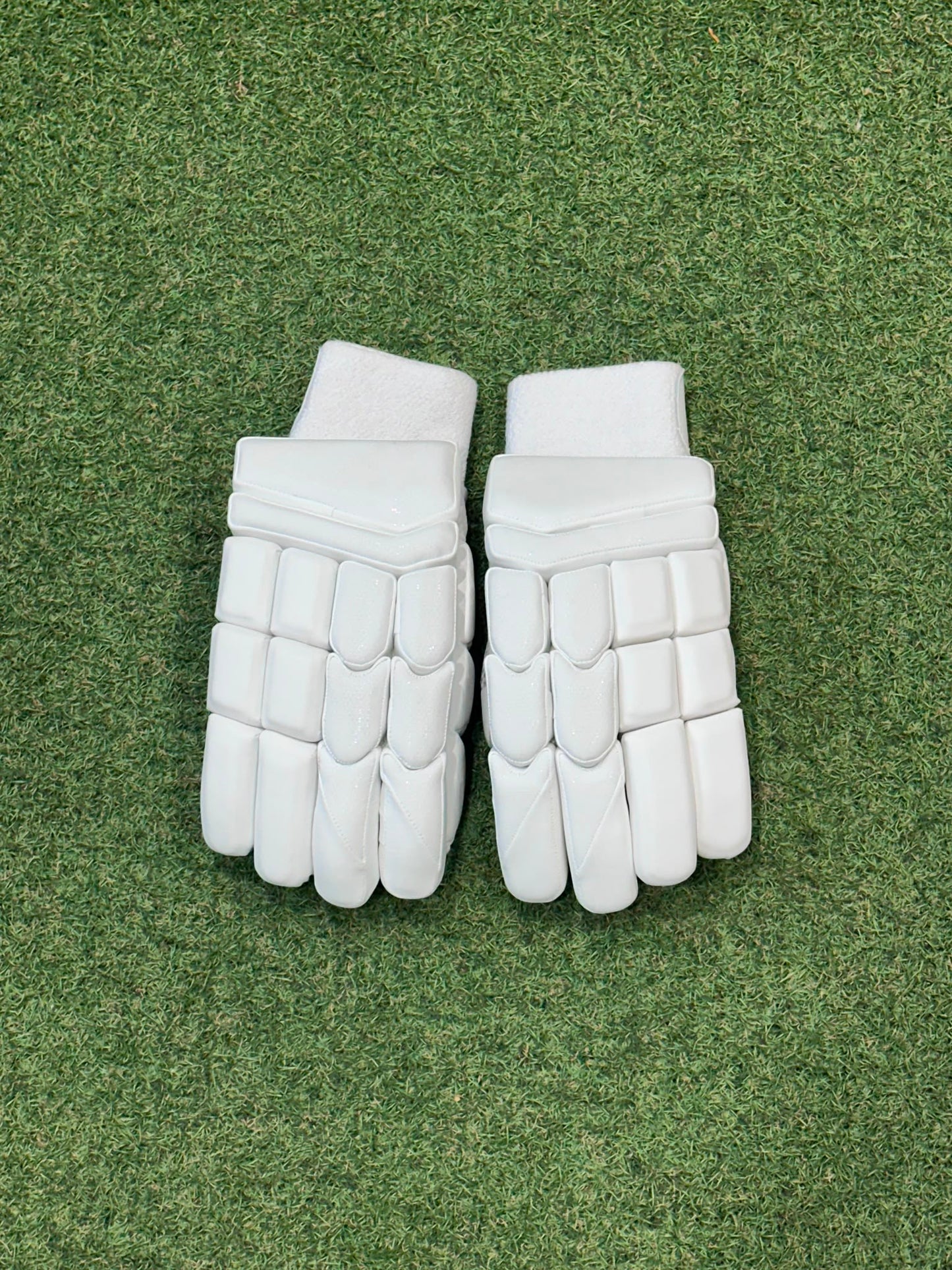 Unbranded Players Edition Batting Gloves