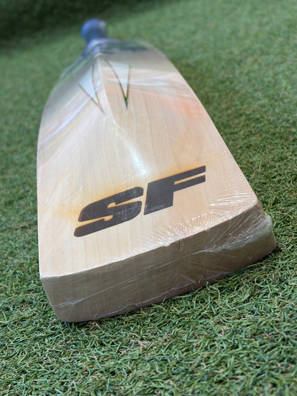 SF Magnum Icon Cricket Bat (2lb 8oz)