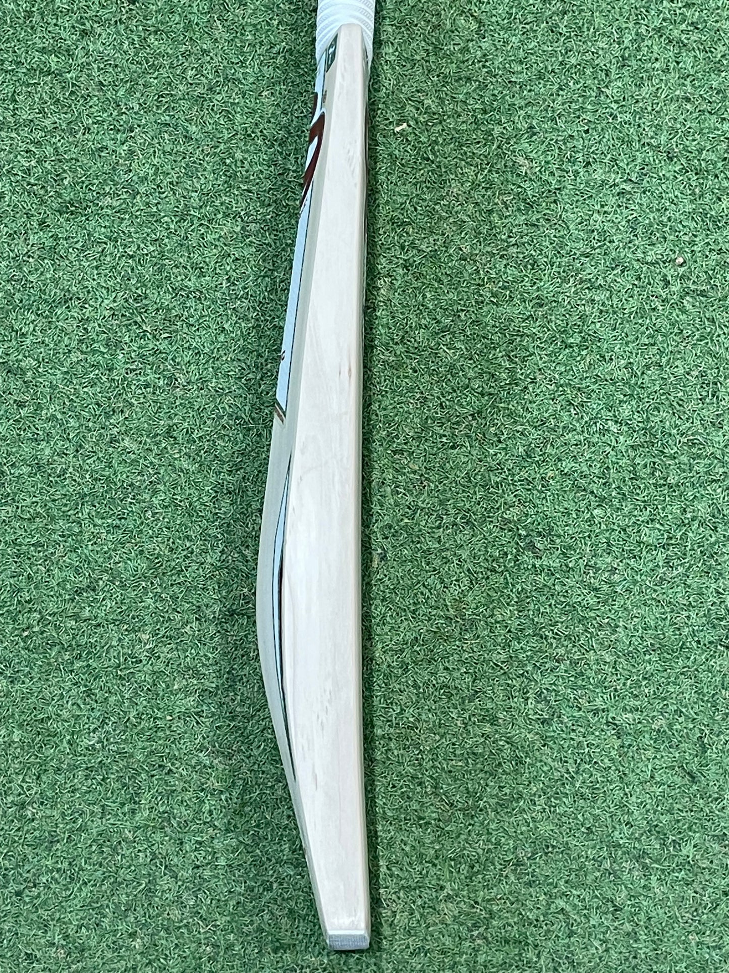 CP Epic Grade 2 Cricket Bat (2lb 10oz)