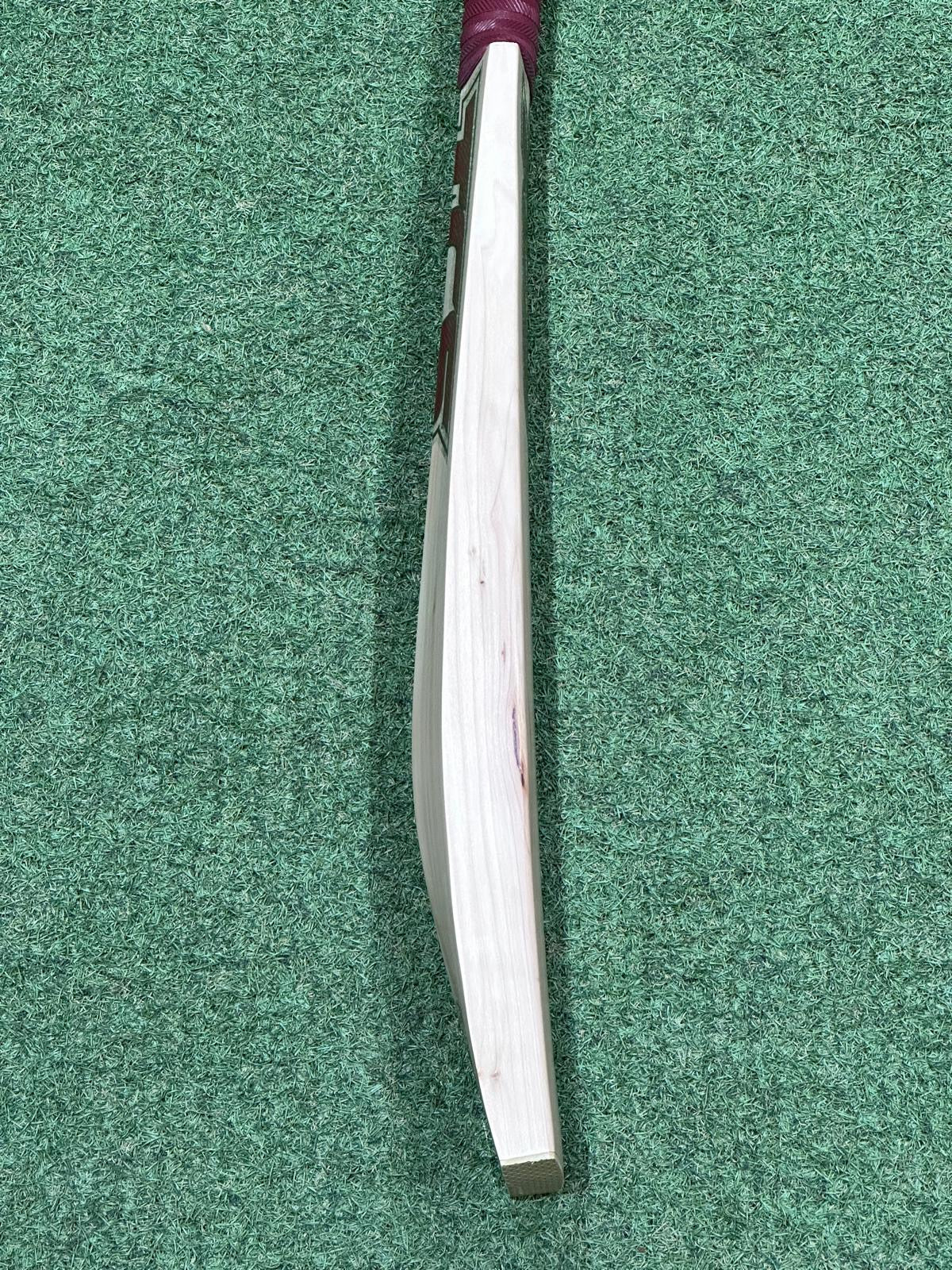 TCS LE Size 6 Junior Cricket Bat (2lb 4oz)