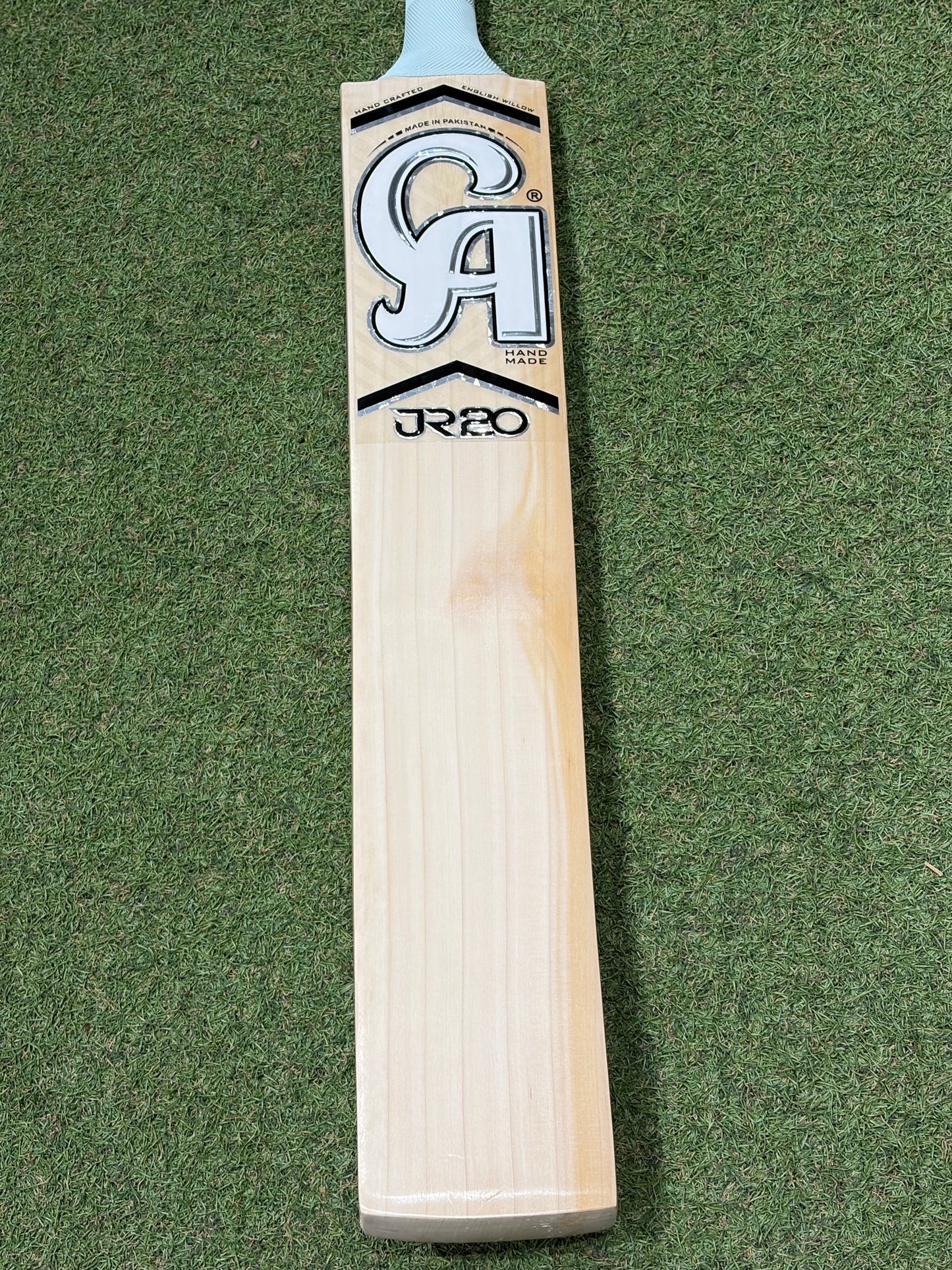 CA JR20 Butterfly Cricket Bat (2lb 9oz)