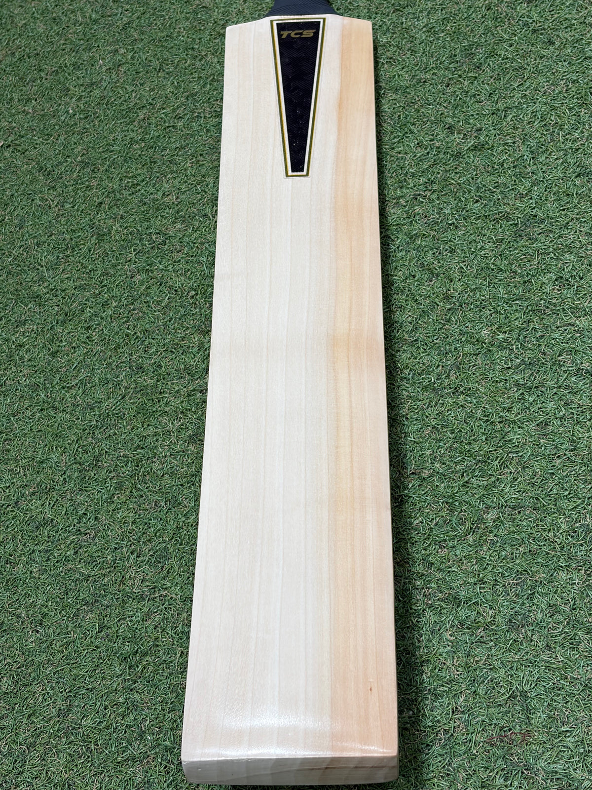 TCS Vibe Harrow Size Junior Cricket Bat (2lb 5oz)