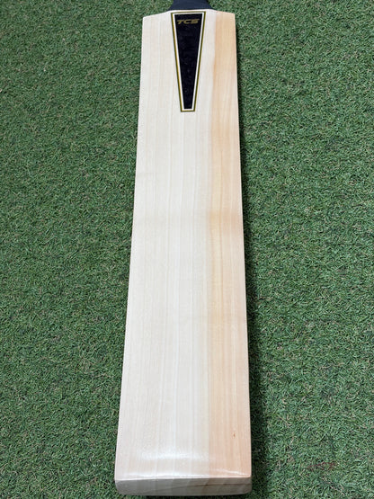 TCS Vibe Harrow Size Junior Cricket Bat (2lb 5oz)