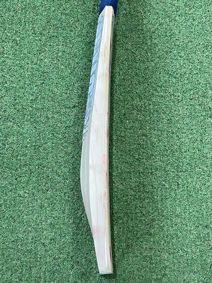 Used Cricket Station Bianca Cricket Bat (2lb 12oz)