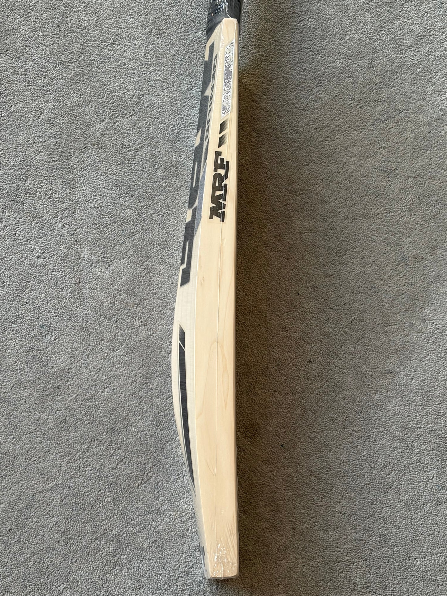 MRF Genius Majestic Cricket Bat (2lb 6oz)