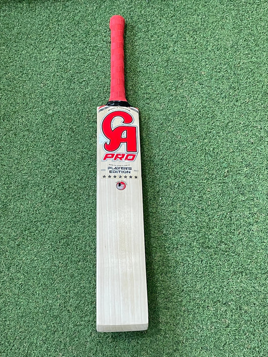 CA Pro Players Edition Cricket Bat (2lb 8oz)