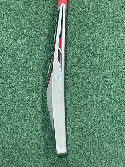 CA Pro 12000 Cricket Bat (2lb 7oz)