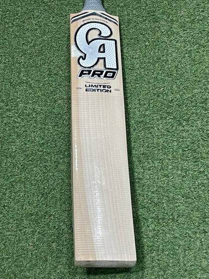 CA Pro Professional Players Asif Ali Cricket Bat (2lb 10oz)