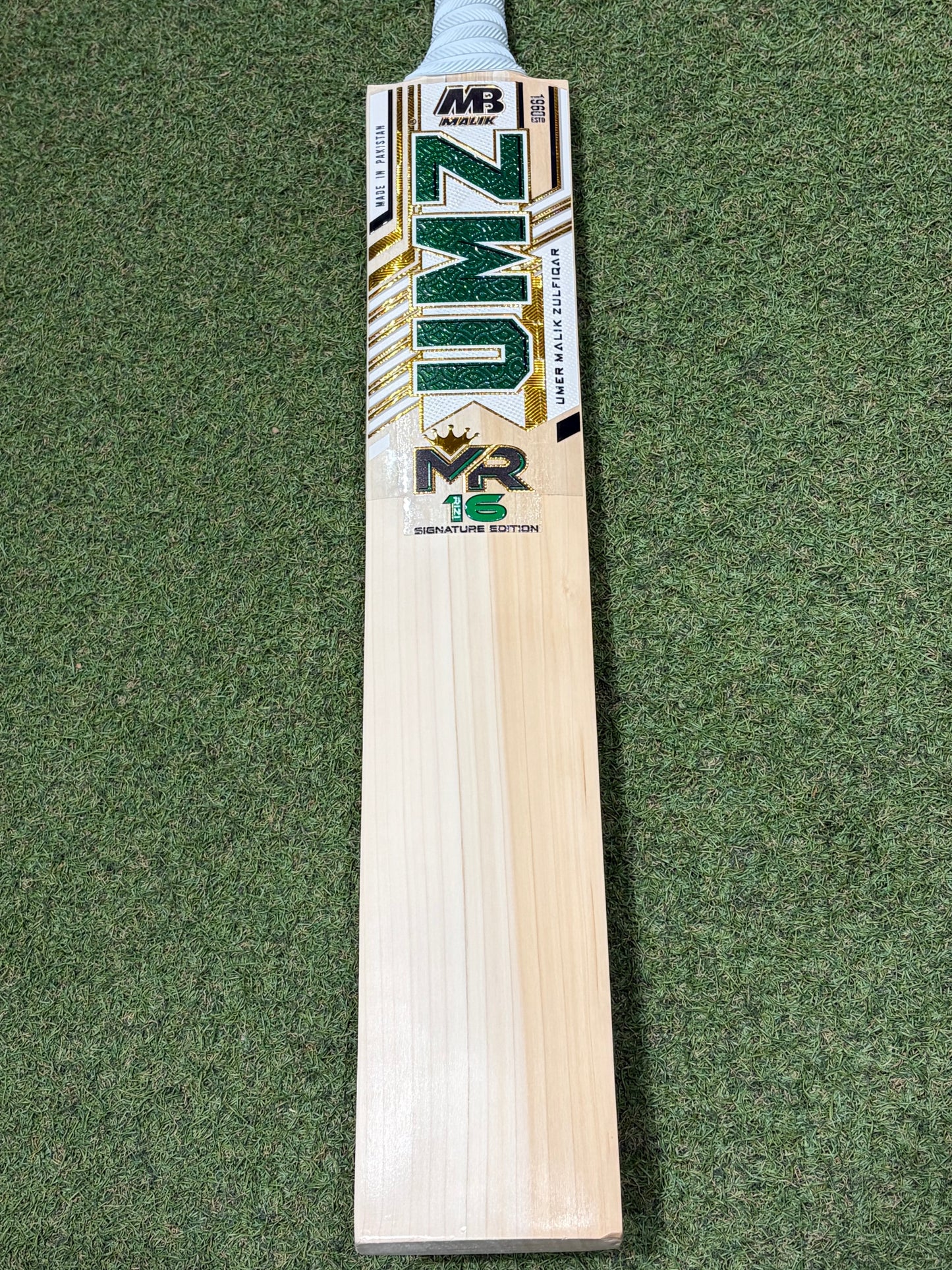 MB Malik Mohammed Rizwan Signature Edition Cricket Bat (2lb 10oz)