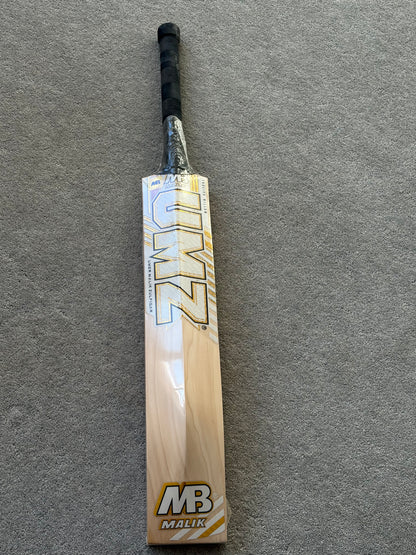 MB Malik UMZ Players Laminate (Double Wood) Cricket Bat (2lb 10oz)