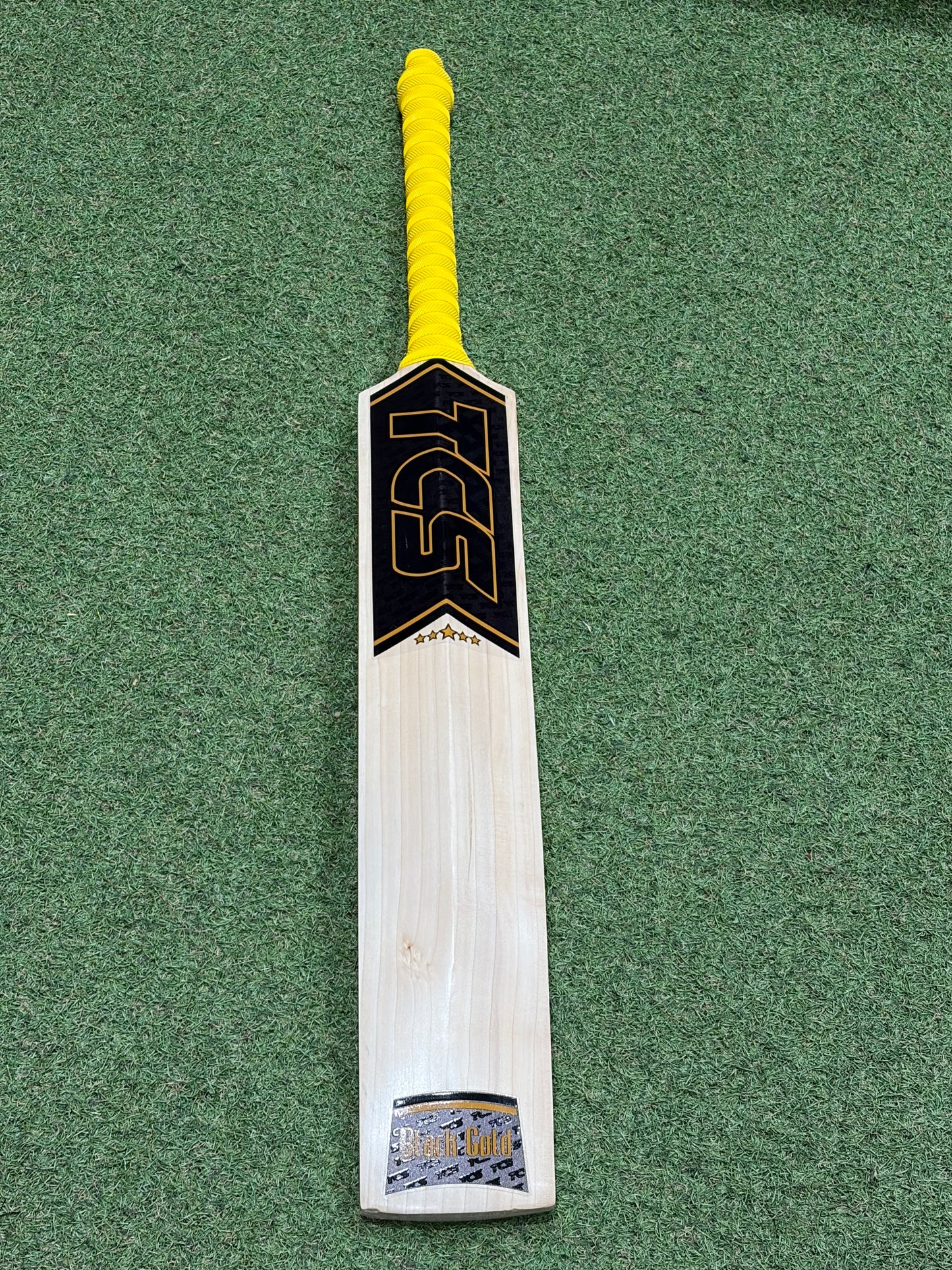 TCS Black Gold Cricket Bat (2lb 11oz)