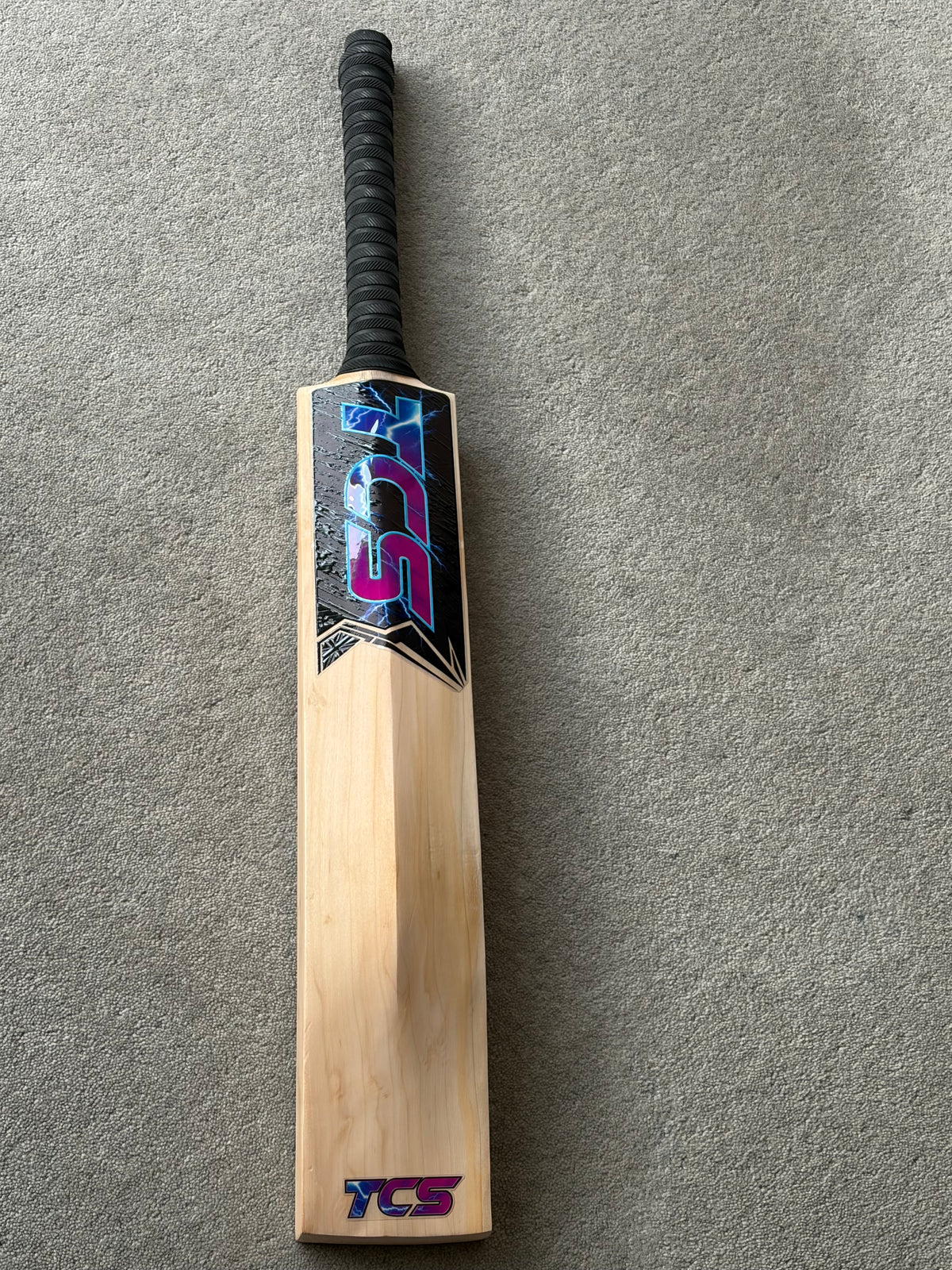 TCS Black Butterfly Cricket Bat (2lb 9oz)