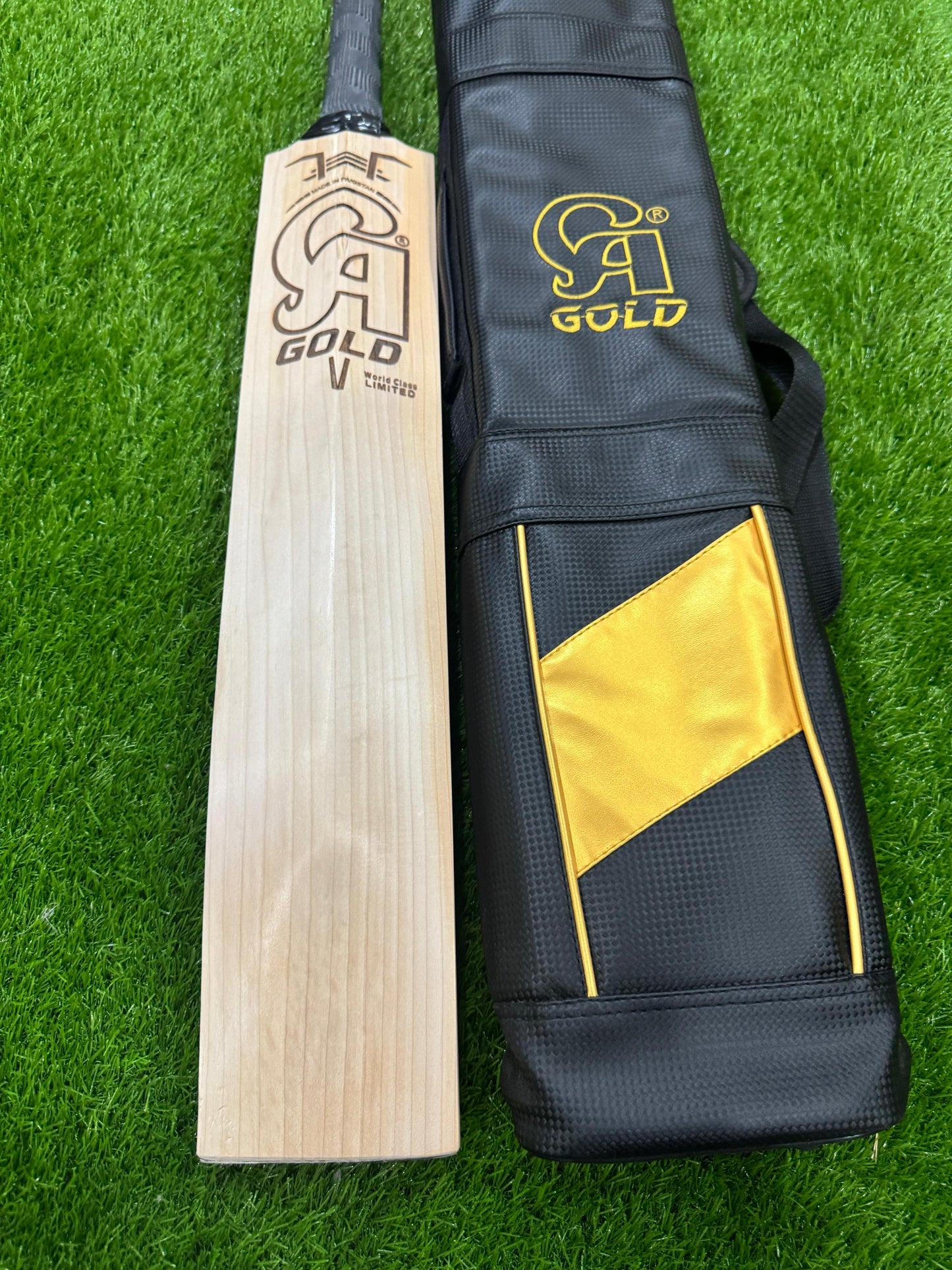 CA Gold Legend Cricket Bat (2lb 8oz)