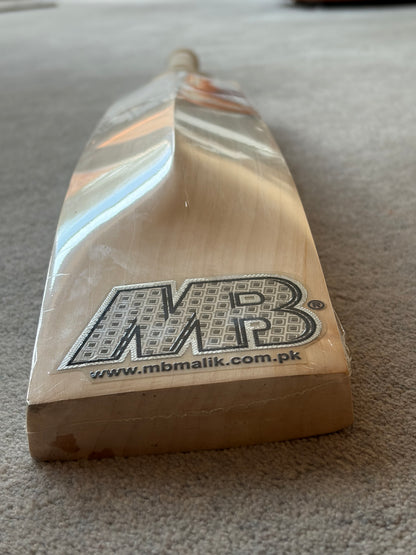 MB Malik UMZ Goat Cricket Bat (2lb 9oz)
